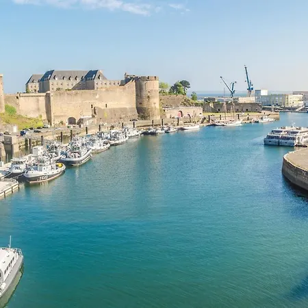 דירה Sejour Calme Au Coeur De Brest, Vue Sur La Rade *