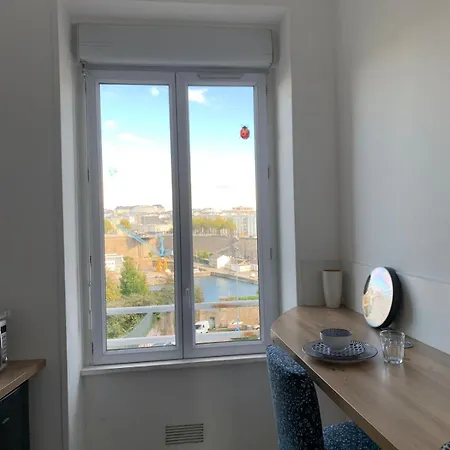 Sejour Calme Au Coeur De Brest, Vue Sur La Rade דירה ברסט