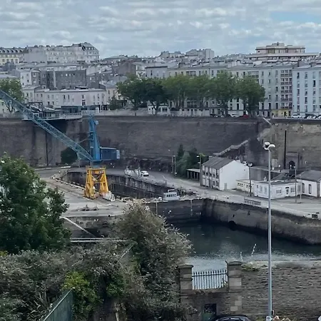 Sejour Calme Au Coeur De Brest, Vue Sur La Rade דירה *